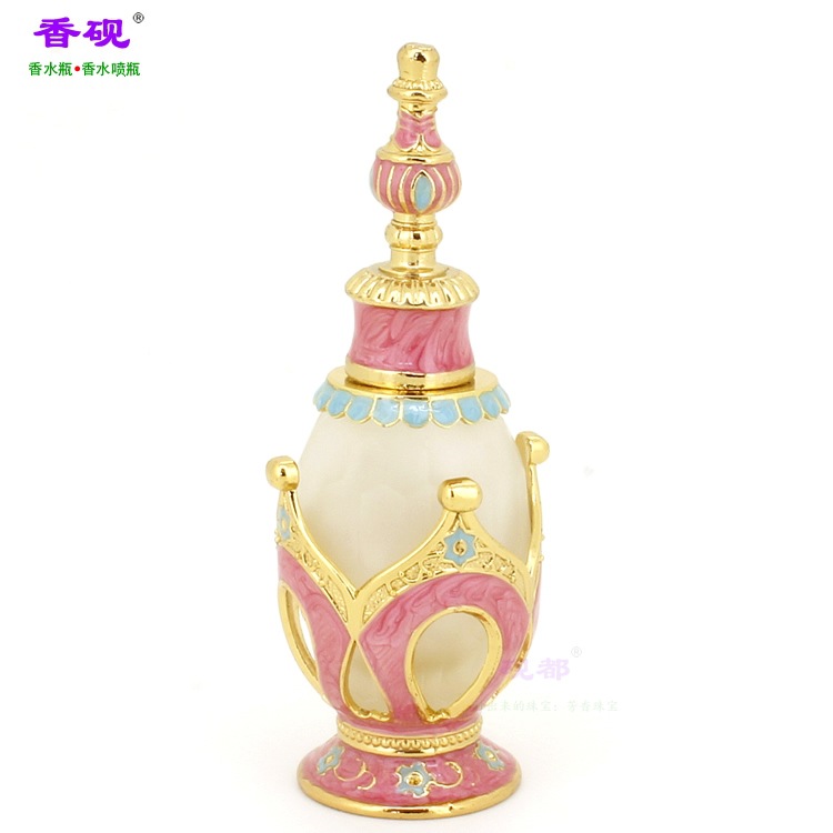 香砚25ml皇冠款粉红色香水瓶摆件5.jpg