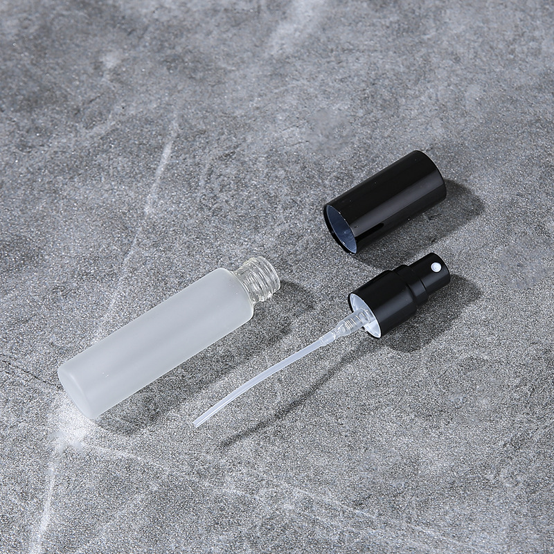 10 Stück Klare Dünne Glas-Parfümflaschen, Tragbare Probenfläschchen, Leere Nachfüllbare Mini-Mattglas-Sprühflaschen für Reisen – Detail 8