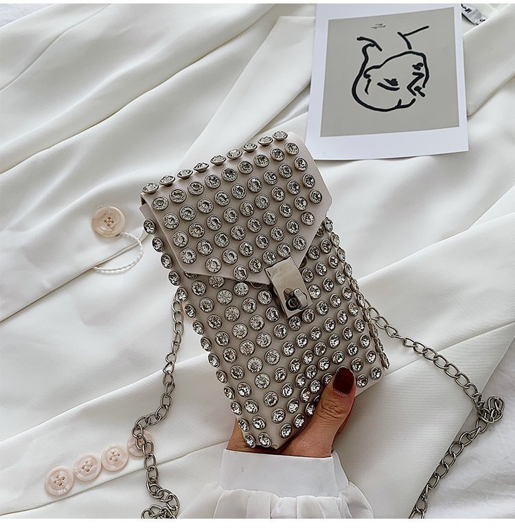 Nouveau Mini Sac À Bandoulière Rétro En Diamant display picture 11