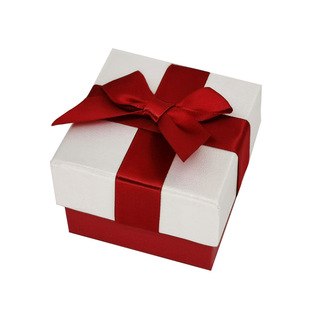 Meizheng Chengbo rose pendant necklace box bracelet box ear studs ring box certificate silver cleaning cloth one-piece delivery