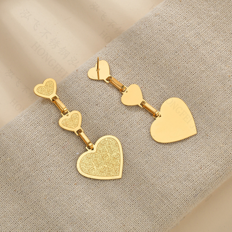 Simple Heart-shaped Multi-layer Glossy Love Earrings Stainless Steel Exaggerated Jewelry Wholesale Nihaojewelry display picture 2