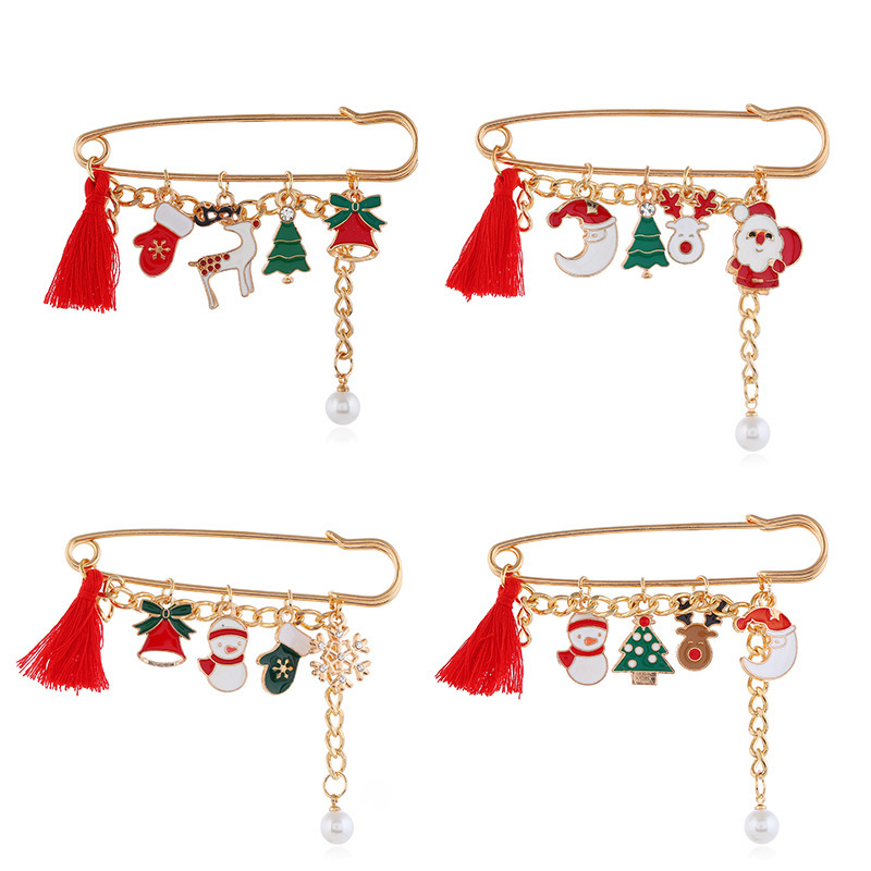 Creative brooch for elderly with tassels