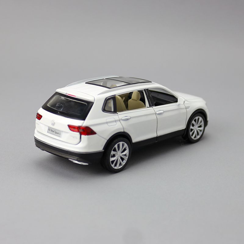 Volkswagen Tiguan L (15).JPG