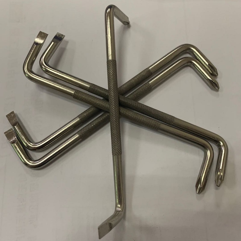 厂家产销45#钢加硬淬火Z形一头十字一头一字滚花扳手6*35*140*35