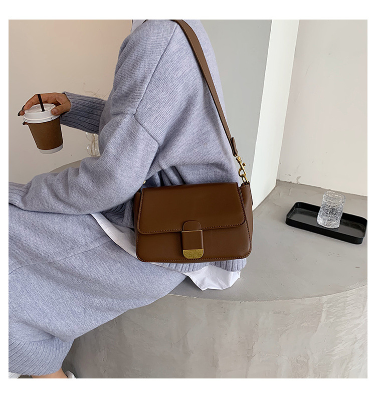 Simple Autumn And Winter New Fashion All-match Messenger Single Shoulder Small Square Bag display picture 1