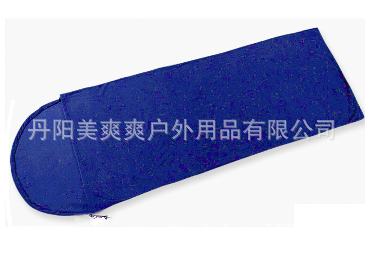 抓绒带帽宝兰