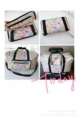 Japanese corner creature Snoopy convenient foldable travel bag, suitcase accessory, can be hung on luggage