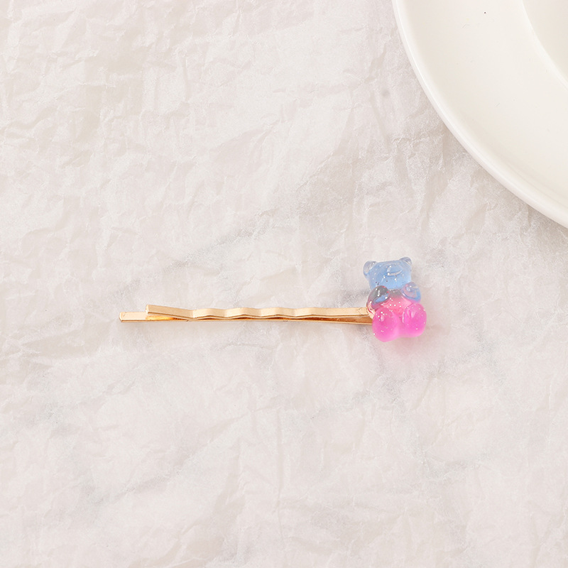 The New Colorful Bear Gummy Hairpin Cute Girl Color Candy Ear Clip Wholesale Nihaojewelry display picture 10