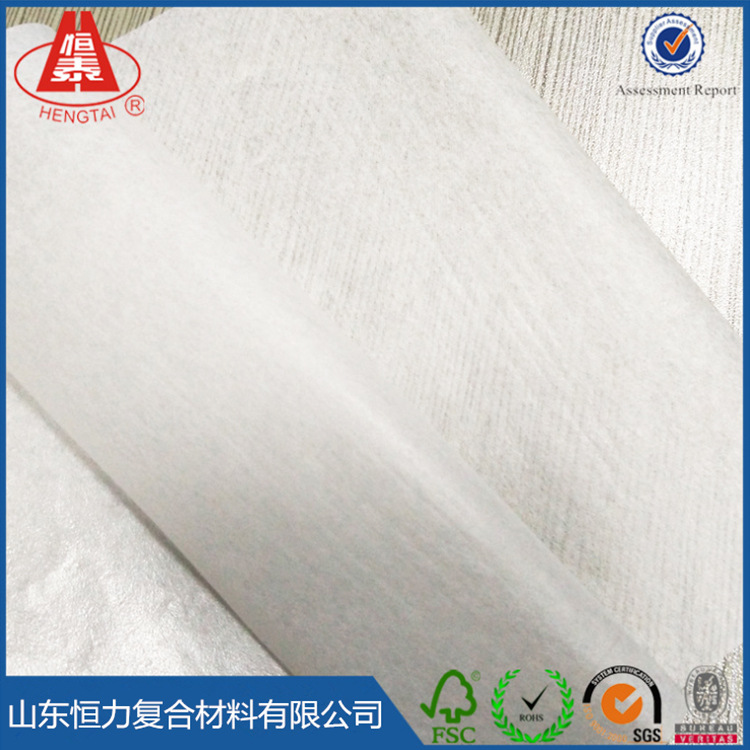 加工无纺布淋膜，做防护服用，可添加抗静电母粒和各种颜色母粒