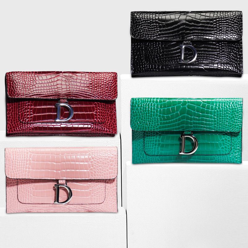 Women's Clutch Bag 2025 New Fashion Small Handbag Evening Party Bag Elegant Socialite Envelope Purse - Thumbnail 2