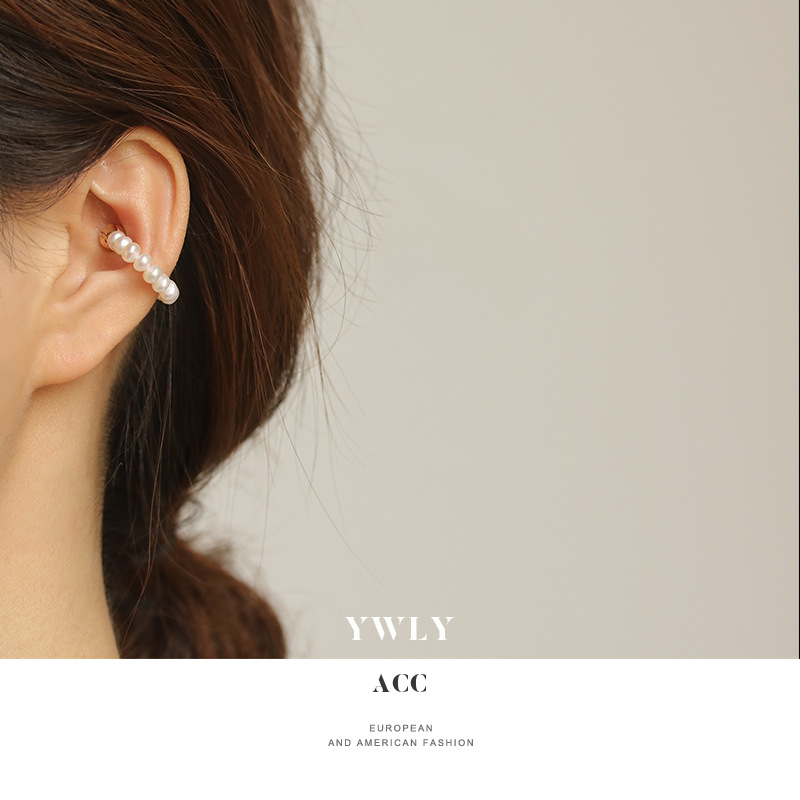 Europe and America fashion natural Pearl Ear bones Retro magnet design No pierced ears Earrings Ear clip