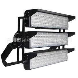 道路照明灯;灯具外壳;投射灯