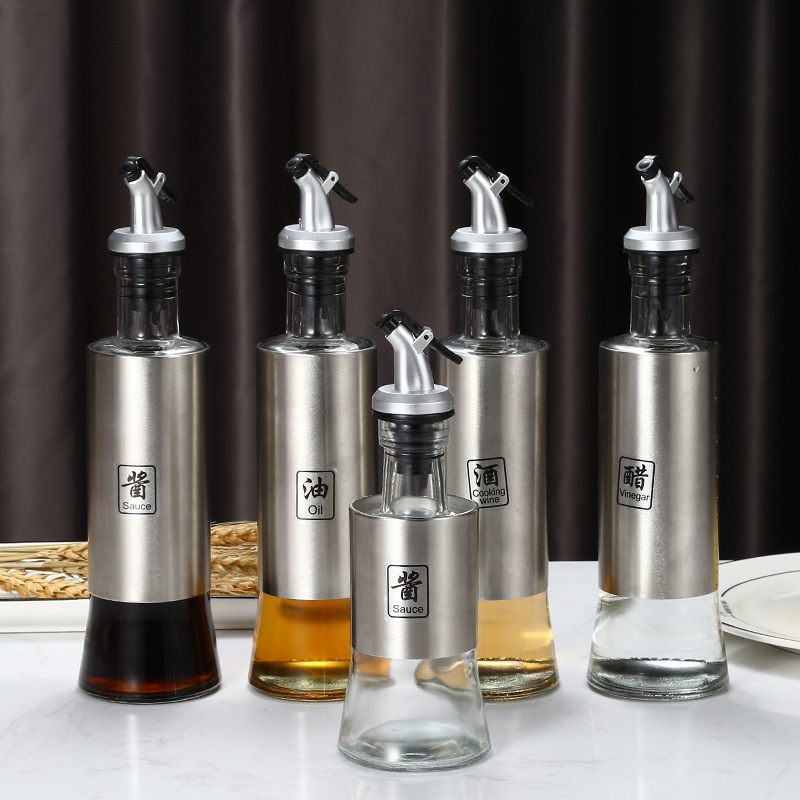 Kitchen supplies oil jug Japanese style stainless steel creative glass bottle press wine jug seal can be customized with logo