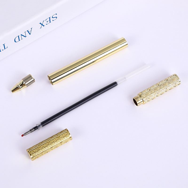 Suministro directo de fábrica pluma de firma de metal Pluma de cobre de forma de aro dorado multicolor opcional Logotipo de letras de pluma de metal de negocios