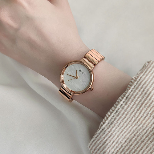 Goldie 2020 new simple fashion retro small gold watch chic literary student ladies watch women's watch waterproof