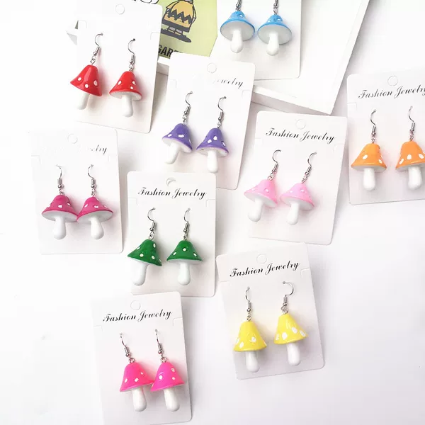 Creative handmade simple sweet earrings simulation food and play multi-color small mushroom earrings cross-border new fashion earrings