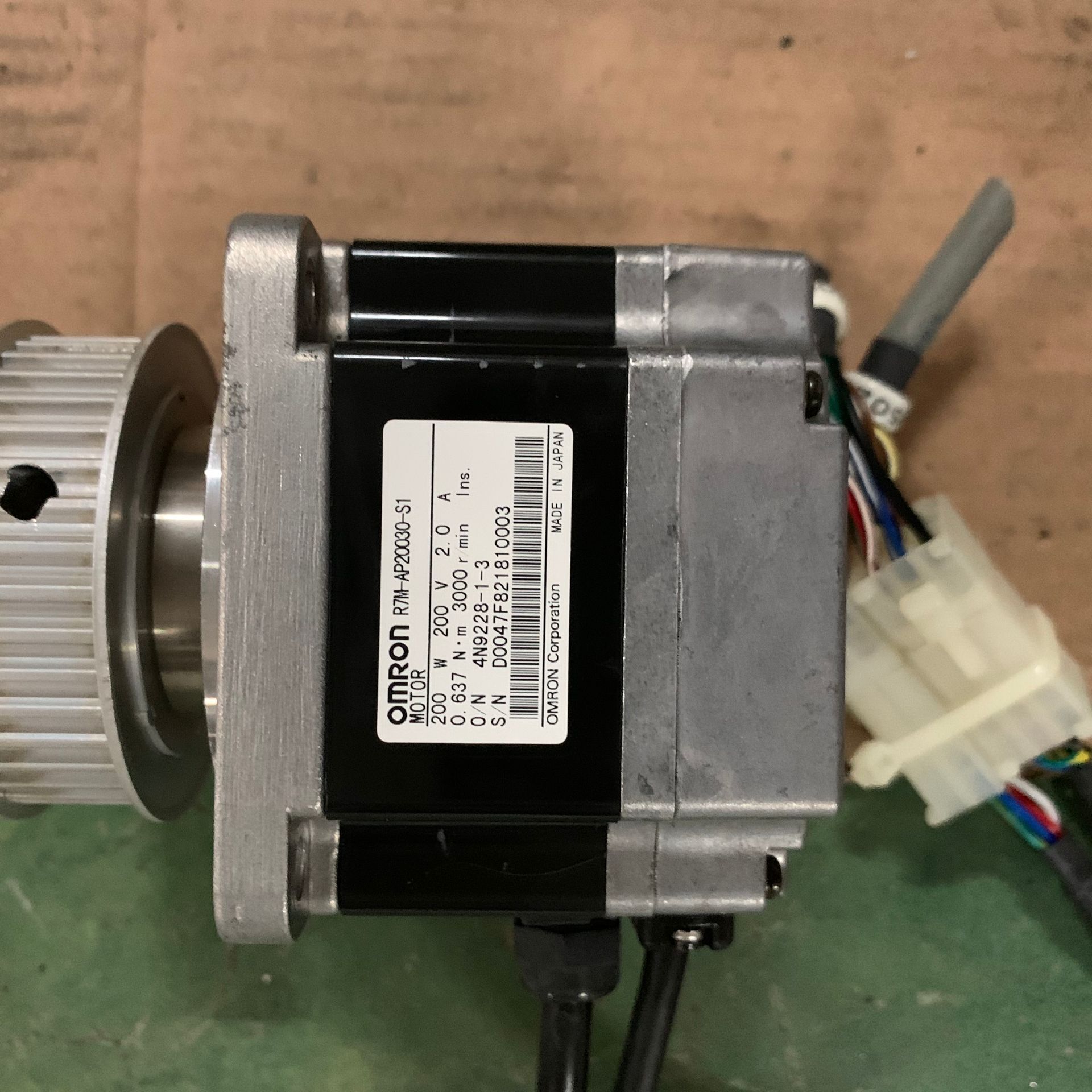 R7M-AP20030-S1 欧姆龙伺服电机 现货