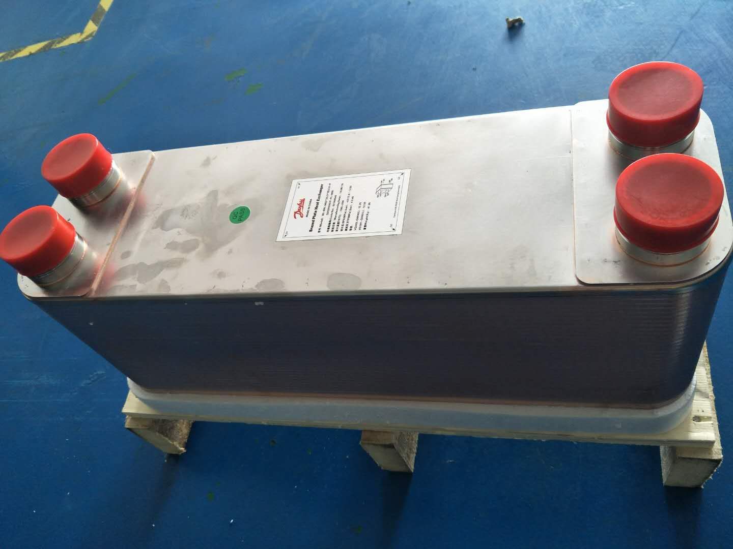 丹佛斯钎焊板式换热器 Danfoss板式换热器 液压油板换 油冷却器