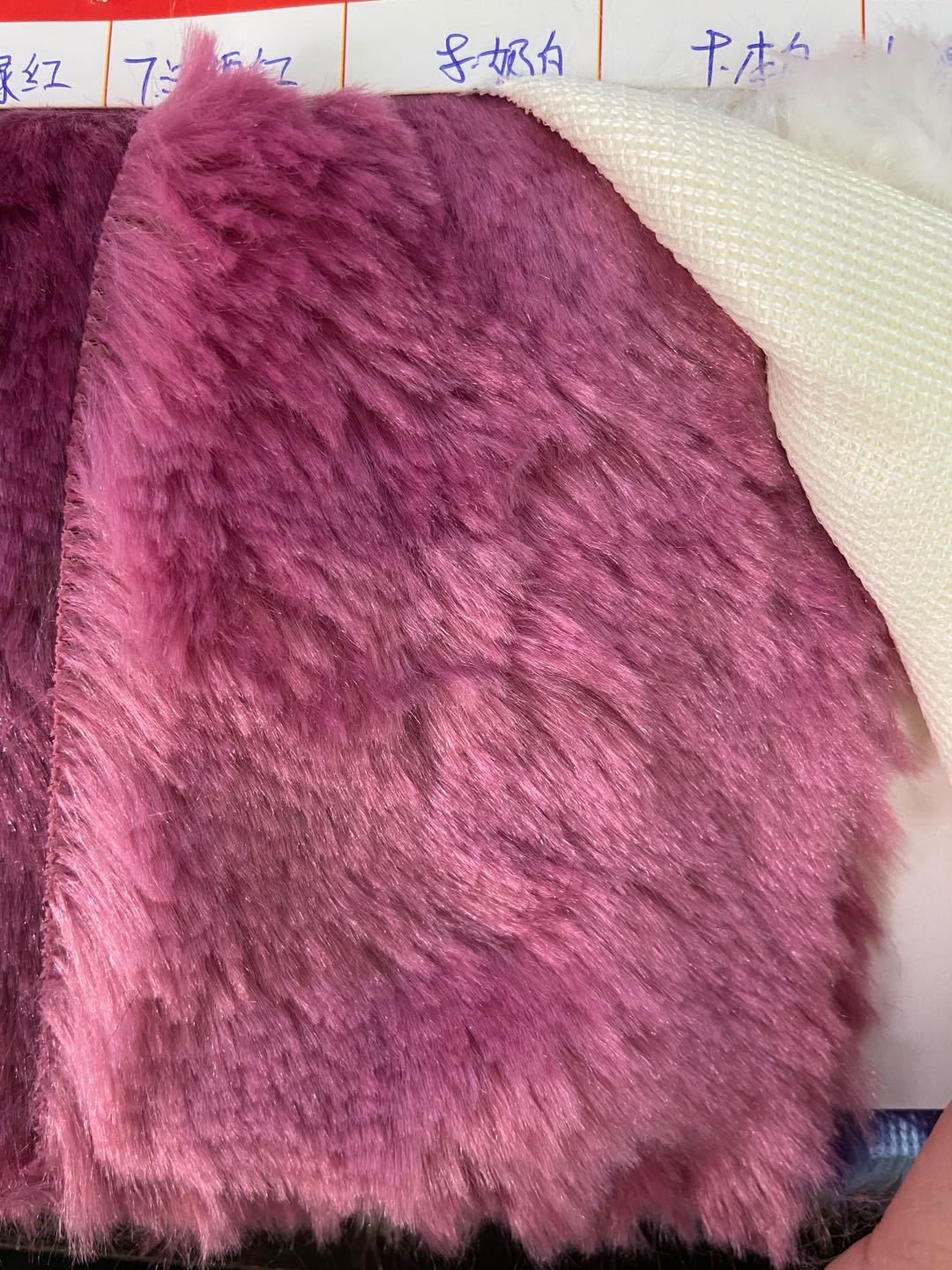 De alto peso 15 de lana semi-ligero elegante terciopelo suave de la felpa de la tela del juguete de textiles para el hogar alfombra de tela de la ropa super suave