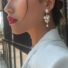 E8291韩国东大门新款甜美气质长款耳环 韩版时尚仿珍珠葡萄串耳饰