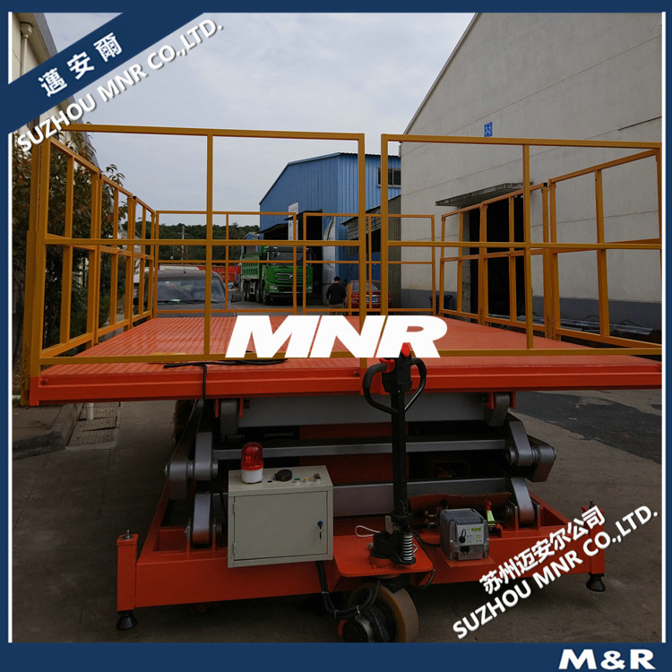 【节省时间】维修抢修平台车登高升降车精制平稳防止高空坠落