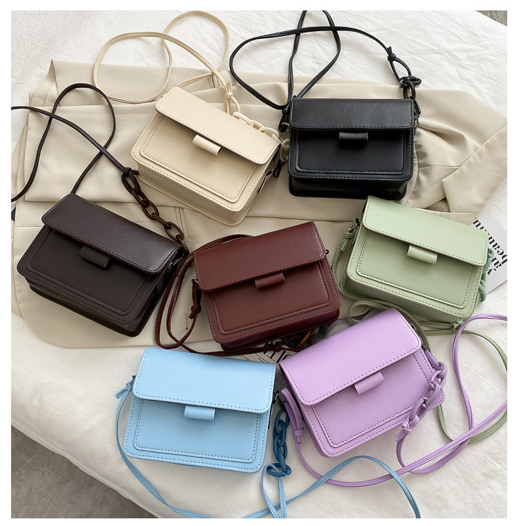 Women's Small Pu Leather Solid Color Streetwear Square Flip Cover Crossbody Bag display picture 3