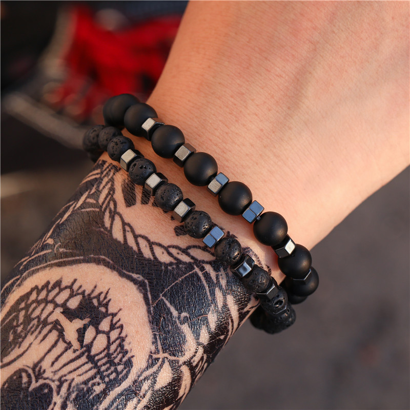 Natural Black Matte Lava Volcanic Stone Wear Black Gallstone Separation Beads Elastic Bracelet Suit Bracelet  Wholesale Nihaojewelry display picture 2