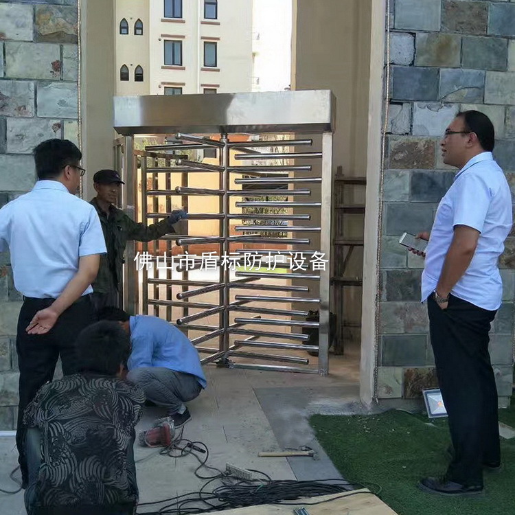 辽宁小区出入口十字旋转通道闸防尾随刷卡面部识别全高转闸机厂家