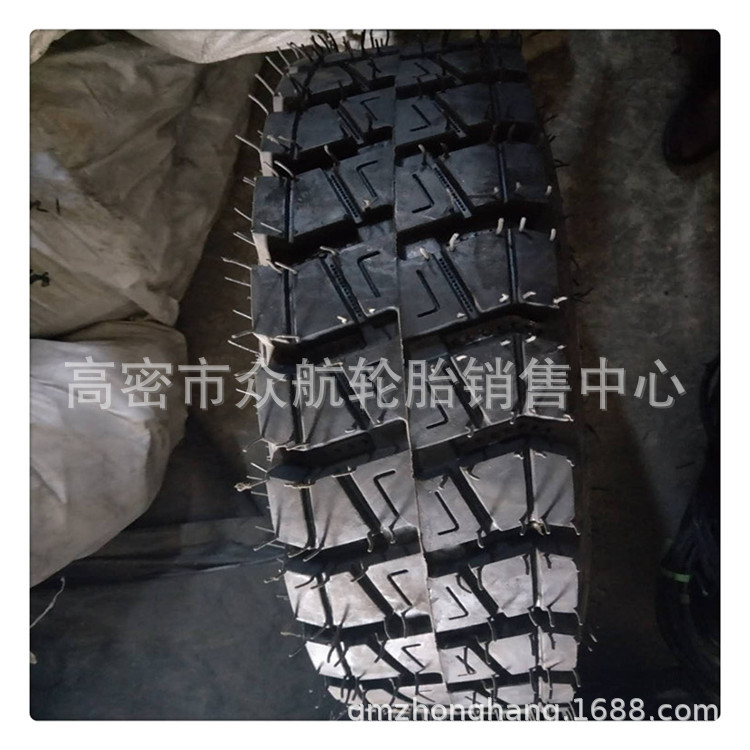 现货供应8.25-16工程机械 装载机 挖掘机 矿山自卸卡车轮胎