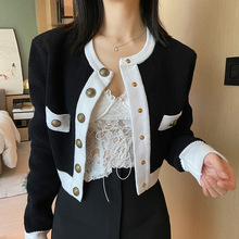 短外套女秋季新款月亮城堡輕熟風黑白針織短款開衫