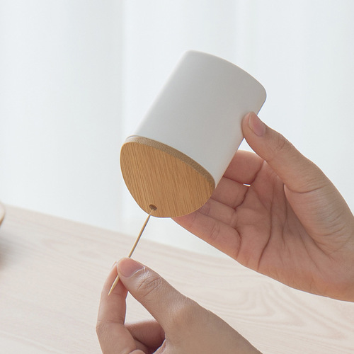 Nachuan Nanzhu toothpick holder, dining table toothpick jar, toothpick storage box, simple pure white toothpick bottle for home hotel