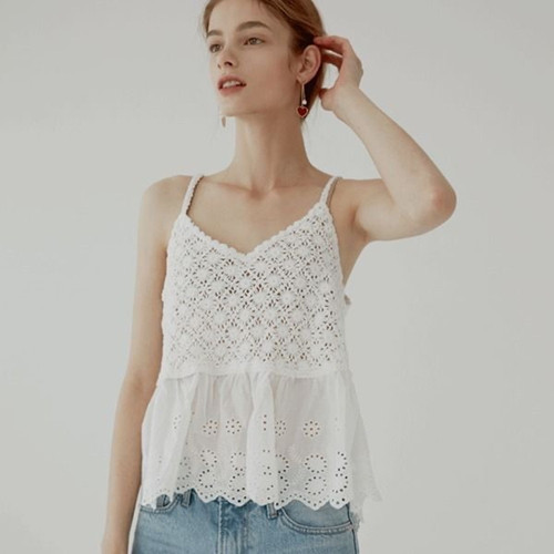 Vest with small suspenders for women's outer wear trendy ins summer women's short style splicing style crochet flower hollow versatile holiday top