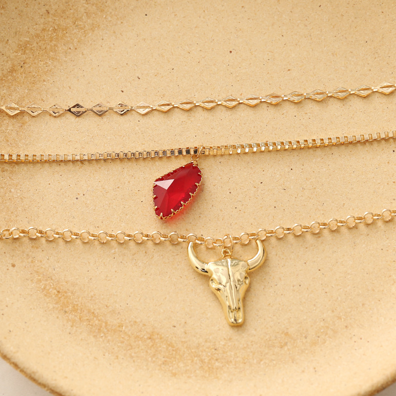 Red Crystal Bull Head Multi-layer Necklace display picture 7