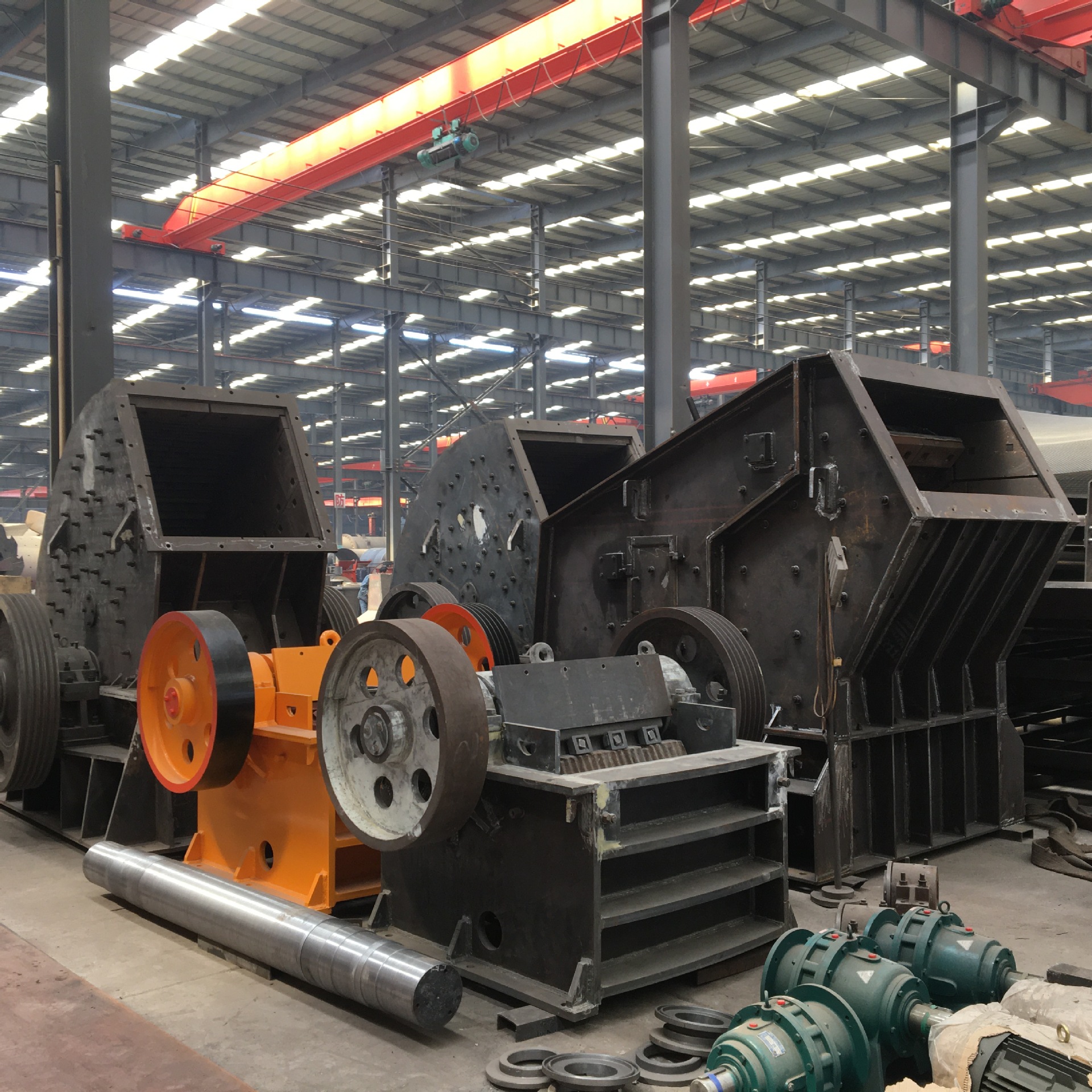 液压开箱制砂机 新型移动制砂机 小型移动建筑垃圾破碎制砂机