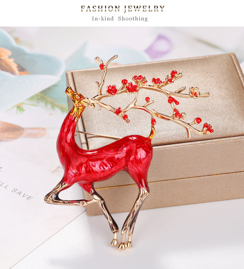 Animal Brooch Fashion Painting Series Brooch Personality Cute Deer Brooch Wholesale Nihaojewelry display picture 8