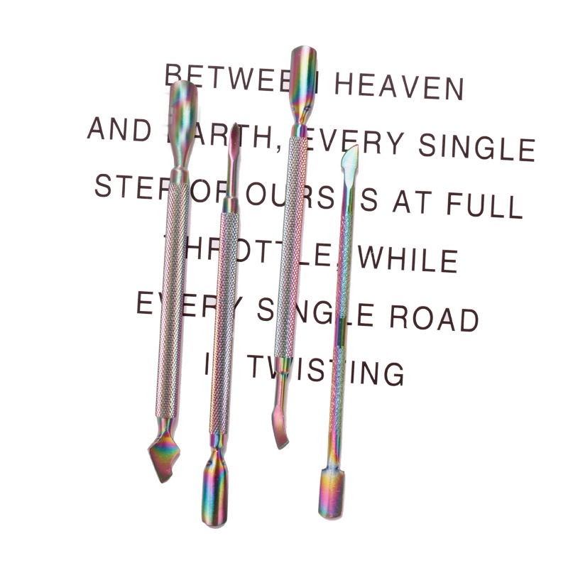 Cross-border dedicado empuje de acero de 4 piezas de acero inoxidable piel muerta empuje color titanio pequeño empuje de acero pala de piel muerta caja de herramientas de manicura