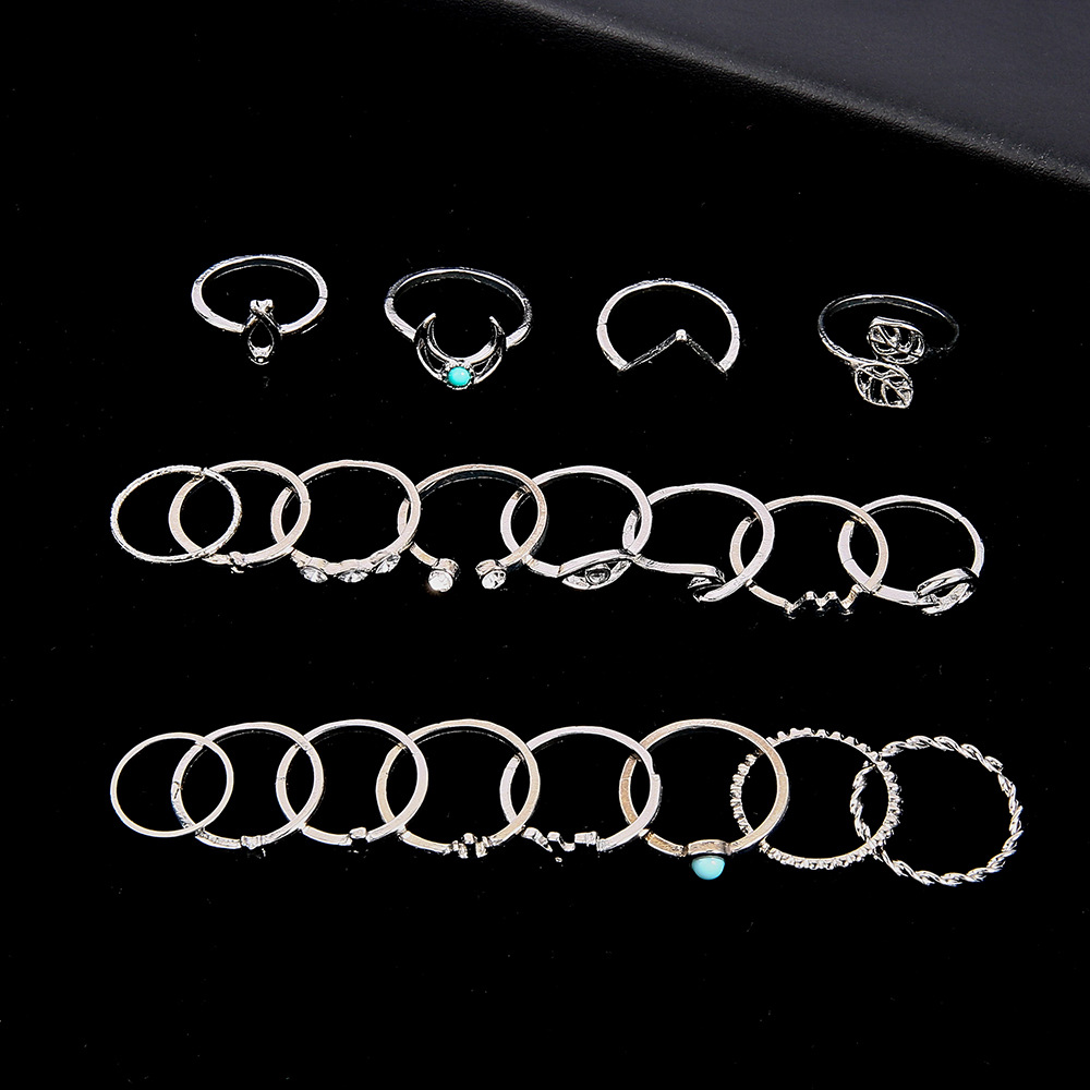 Bohemian V-shaped Leaf Eyes Geometric Circle Moon 20-piece Ring Set display picture 6