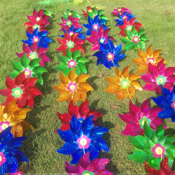 Travel cartoon plastic windmill toy for kindergarten