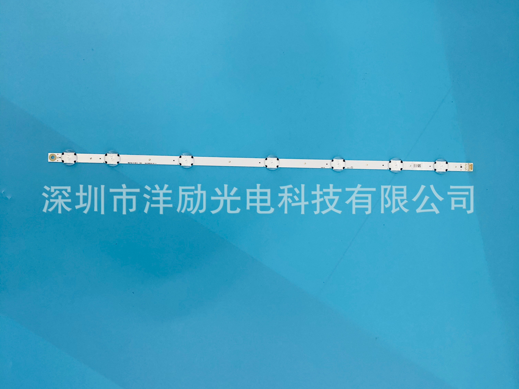 LED背光条 55pfl5703 /8LED ds2 55W8S1P UDULEDWRE001 rev 0.4