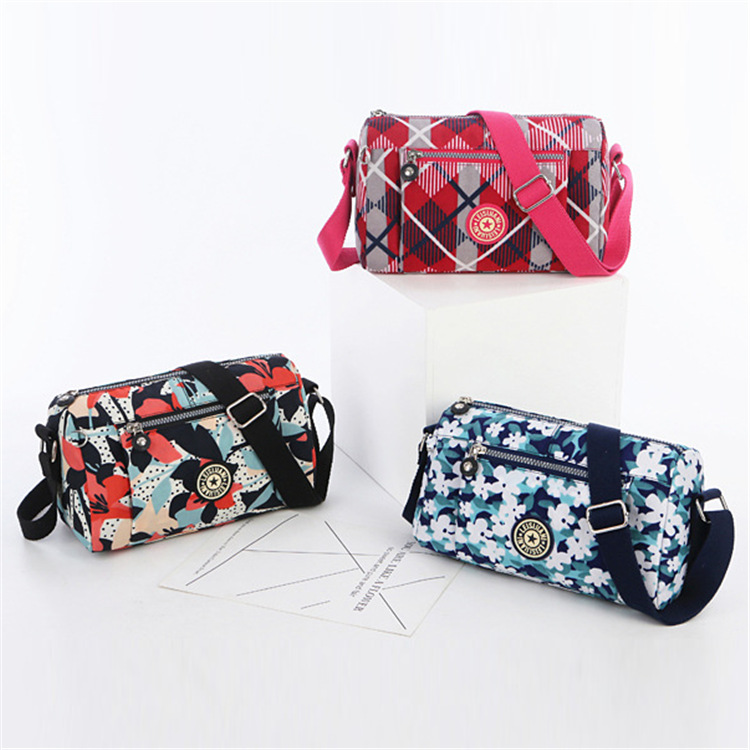 2020新款时尚女士单肩包户外旅行妈妈斜挎包休闲尼龙布小方包定制|ms