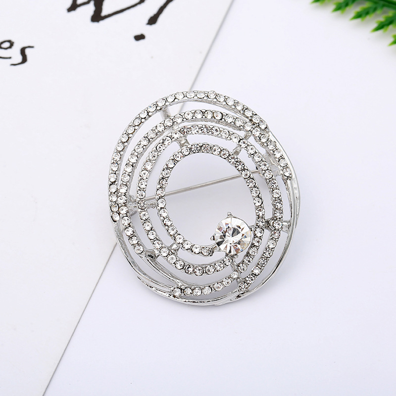 Simple Style Animal Alloy Enamel Artificial Pearls Rhinestones Unisex Brooches display picture 11