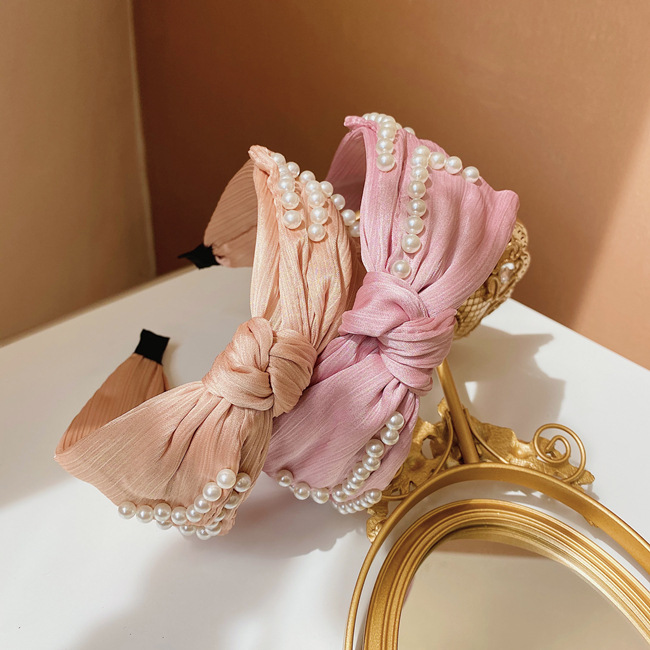 Korea's Pearl Bowknot Wide-brimmed Hairband Folds New Fashion Color Cloth Headband Hair Bundle Wholesale Nihaojewelry display picture 3