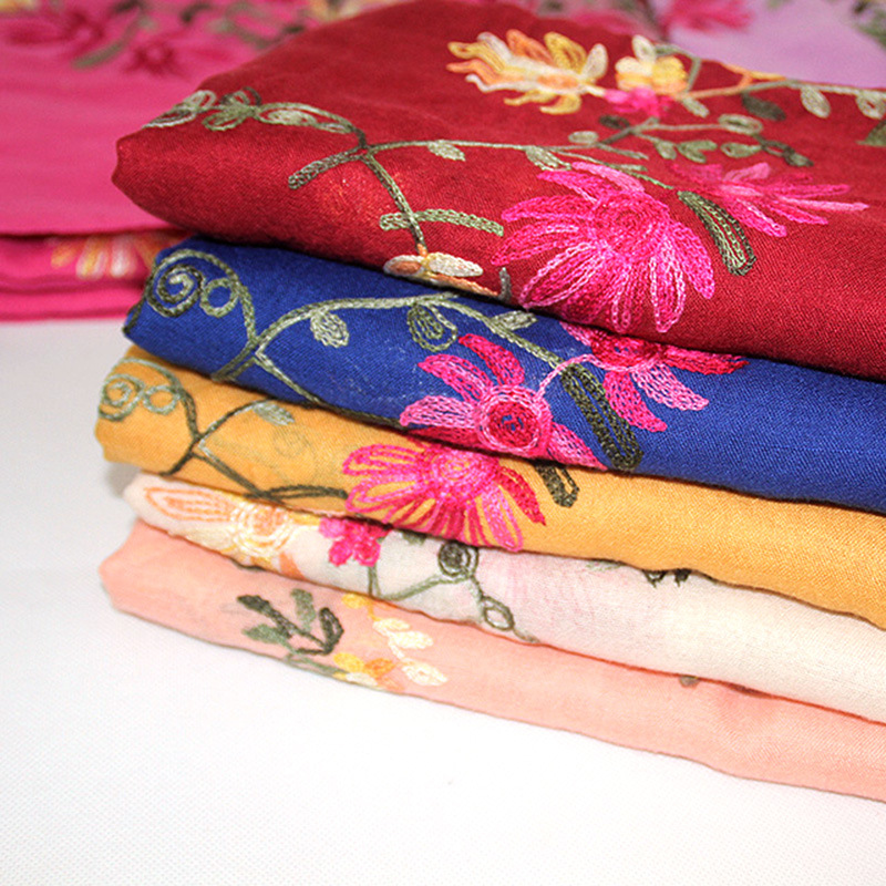 Bohemio bordado de algodón y lino de La Flor bufanda de las mujeres de Nepal viajes estilo étnico bordado bufanda chal