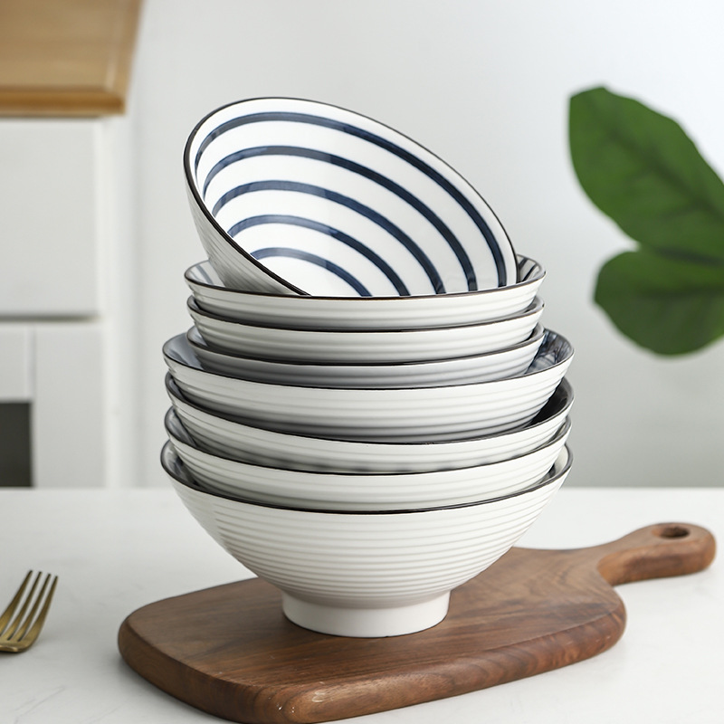 Tazón de sopa bajo vidriado pintado a mano de estilo japonés tazón de fideos tazón grande horno de microondas Cubo de cerámica tazón de fuente de fideos instantáneos tazón de fuente de ensalada tazón de altavoz