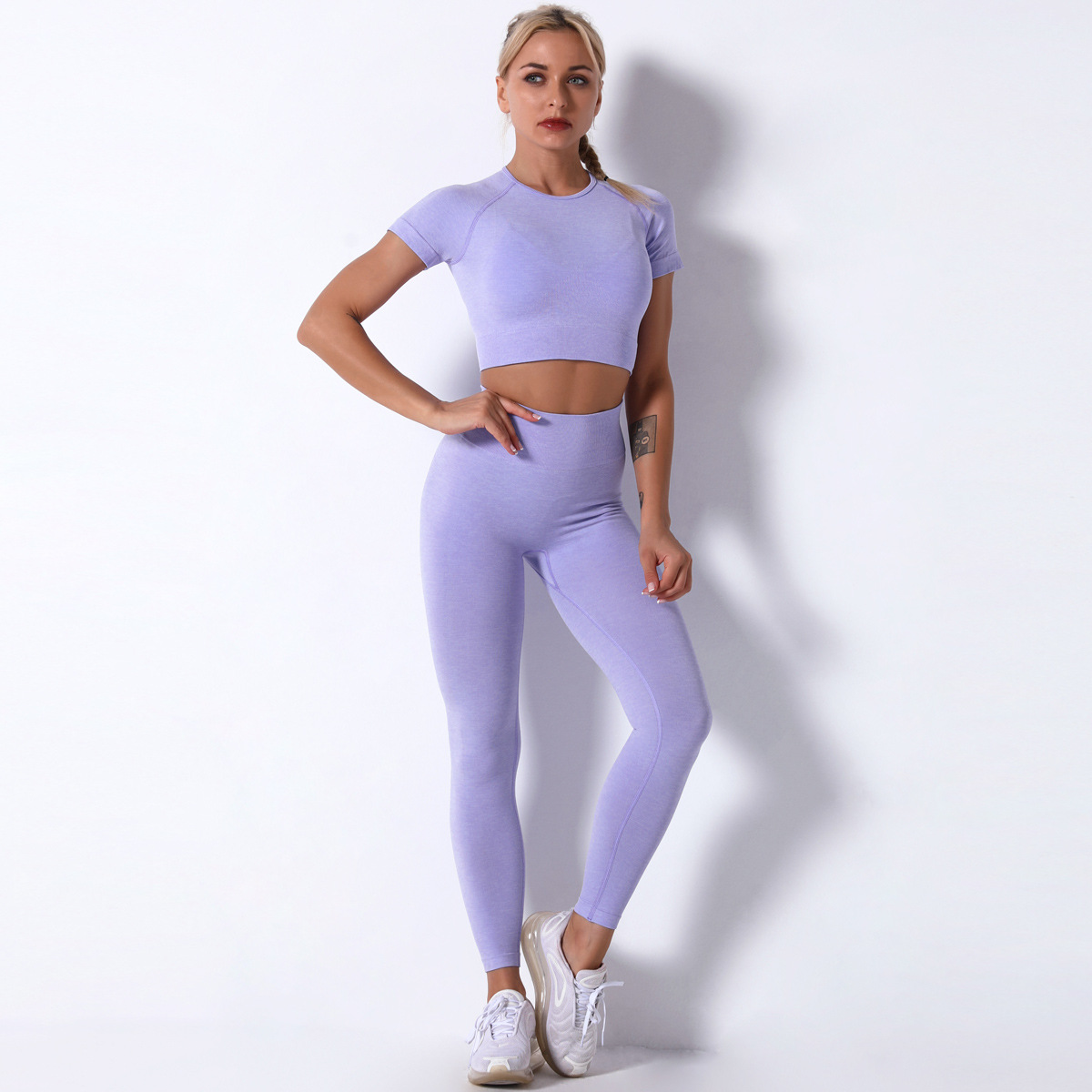 seamless knitted short-sleeved trousers yoga suit  NSNS11048