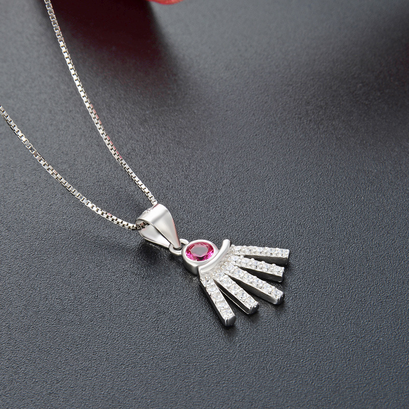 Japonés y coreano s925 Collar de plata de las mujeres fresco colgante de cristal en forma de abanico simple fábrica de fuente de joyería de plata del todo fósforo