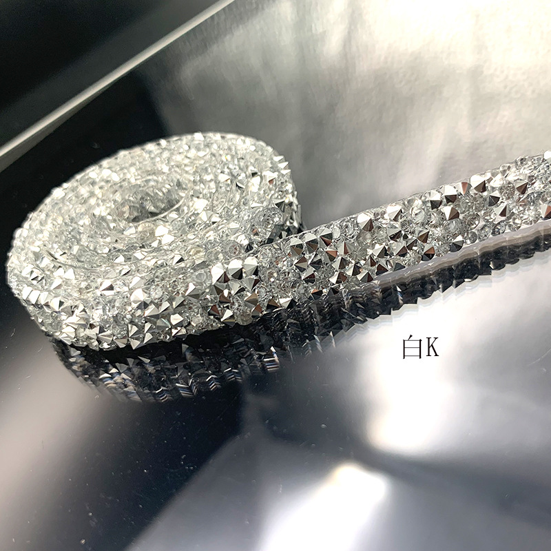 Suministro directo de fábrica de diamantes de goma, diamantes de resina, diamantes de malla, diamantes autoadhesivos, adhesivos, cadenas de códigos de diamantes en caliente, cinturones de vestido de novia