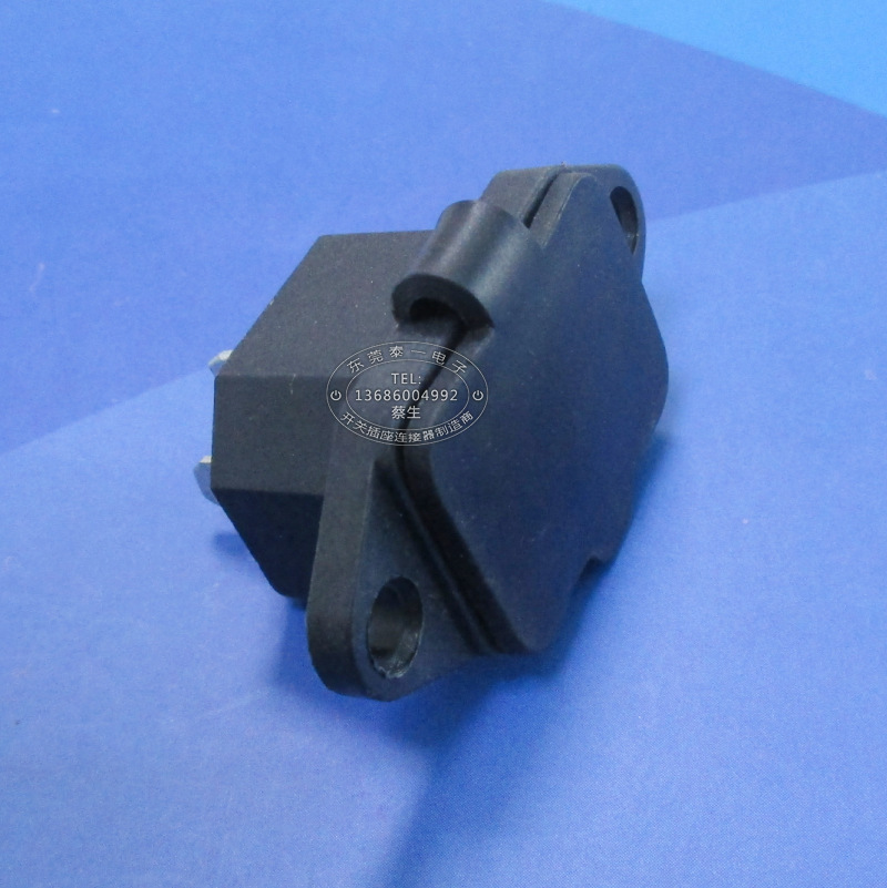 广告灯箱防水品字尾充电插座10A250V带防水盖品字型AC插座DB-14-1