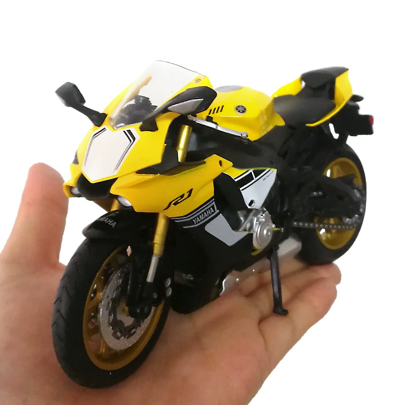 Yamaha, металлическая реалистичная модель автомобиля, гоночная машина, масштаб 1:12