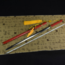 ��Ȫ�е������y��R���Ƅ��ֹ�呴����һ�w����Ӳ�L���ղ�δ�_��